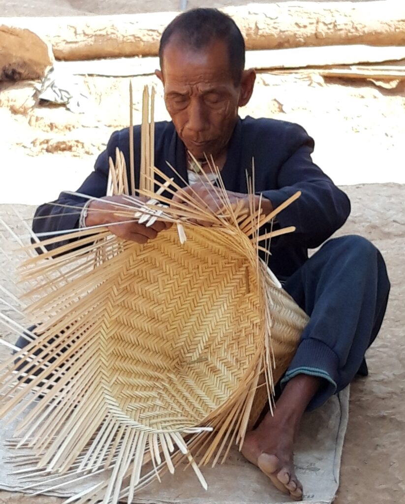 Bamboo weaving basket